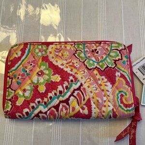 Vera Bradley Quilted Capri Melon Zip Around Wallet NWT